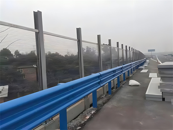 汕尾公路防撞钢护栏